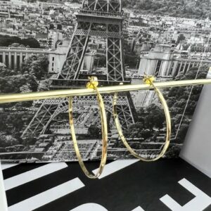 Meia Argola lisa 4.3 cm / banho ouro