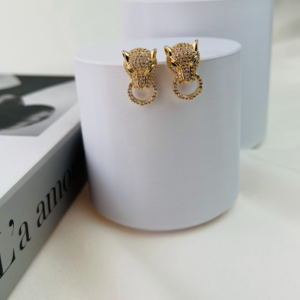 Brinco Tiger com Zircônias Incolores | Banho Ouro 18k